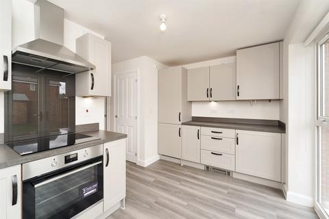2 bedroom terraced house to rent, Rugby CV22