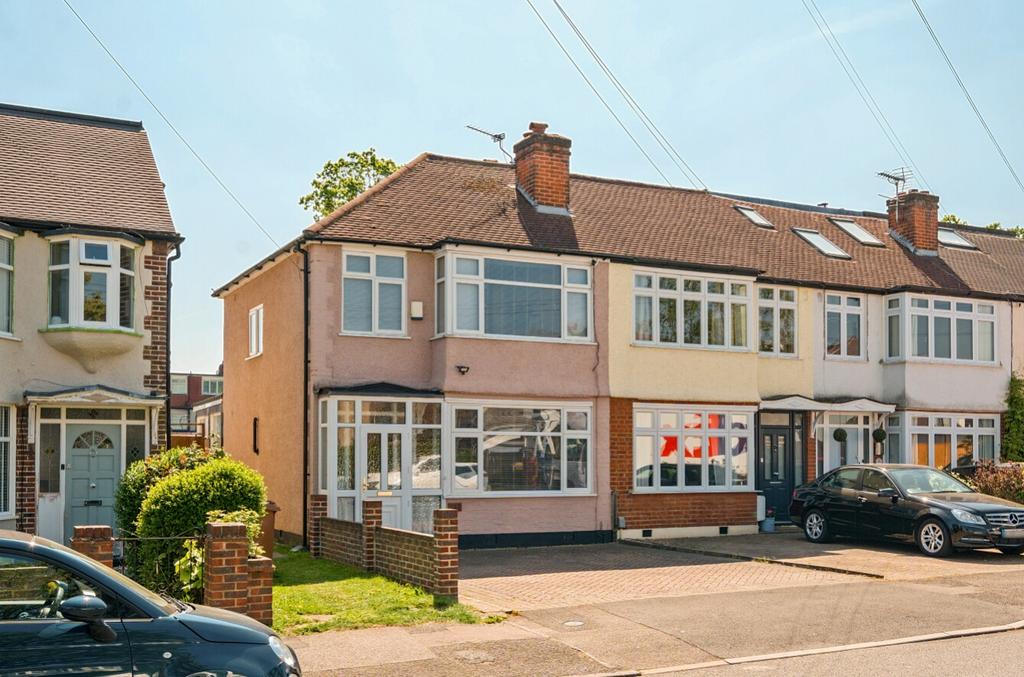 House Ewe Move Cheam and Sutton estate agency
