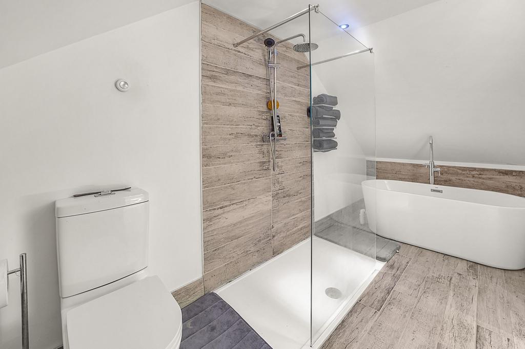 Ensuite