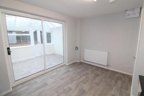3 Bramble Close, Marford, Wrexham, LL12 8LU