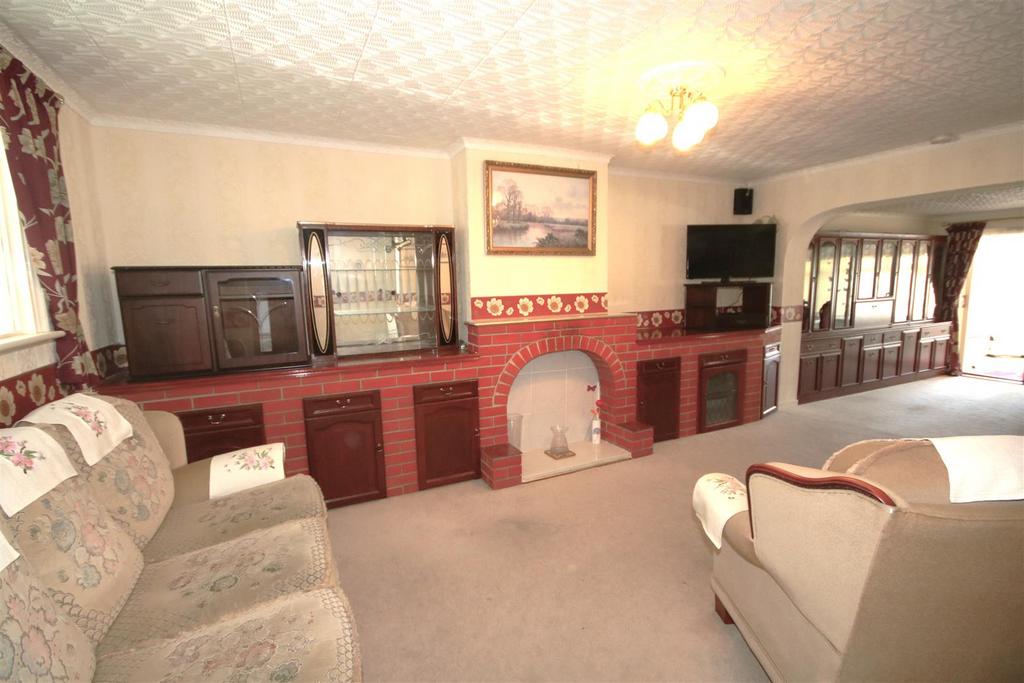 Living Room c.JPG