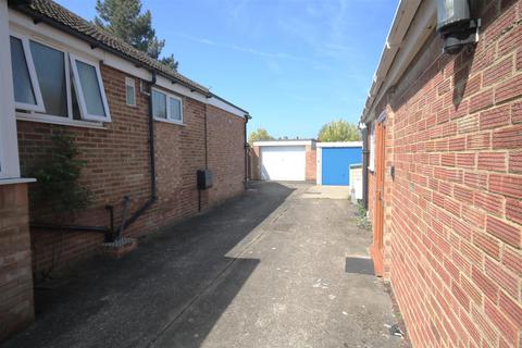 55 Barton Road, Canterbury, CT1 1YH
