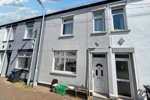 3 bedroom terraced house for sale, Keene Street, Newport