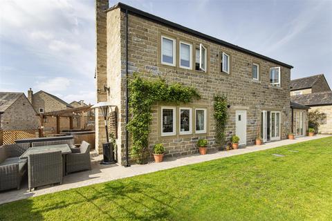 5 bedroom detached house for sale, Deer Croft, Farnley Tyas