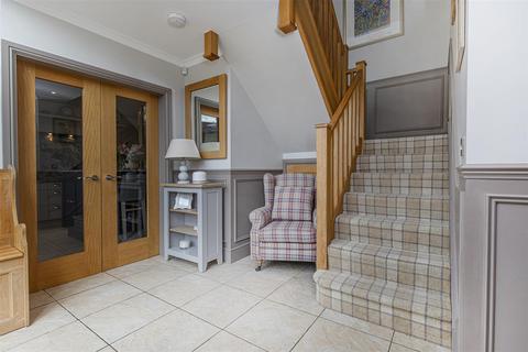 5 bedroom detached house for sale, Deer Croft, Farnley Tyas