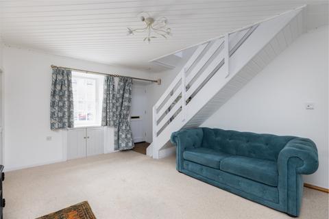 Avoca, 28 Drummond Street, Muthill, Crieff, PH5 2AN