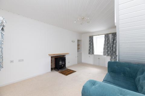Avoca, 28 Drummond Street, Muthill, Crieff, PH5 2AN