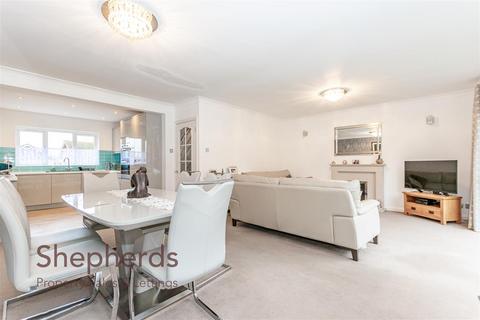 17 John Eliot Close, Nazeing, Waltham Abbey, EN9 2NZ