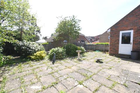 2 Redwald Close, Kempston, Bedford, MK42 8EH