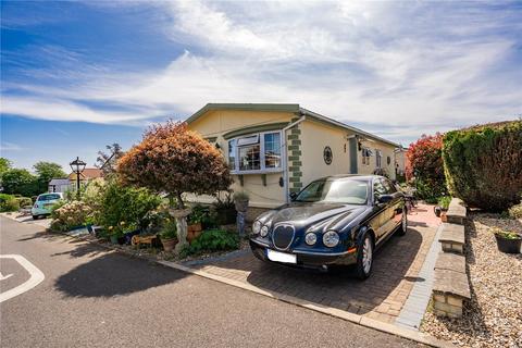 2 bedroom retirement property for sale, Kingsmead Park, Swinhope, Market Rasen, Lincolnshire, LN8