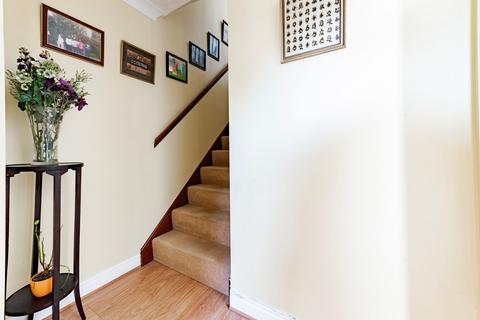 23 Chaukers Crescent, Lowestoft, NR33 8UL