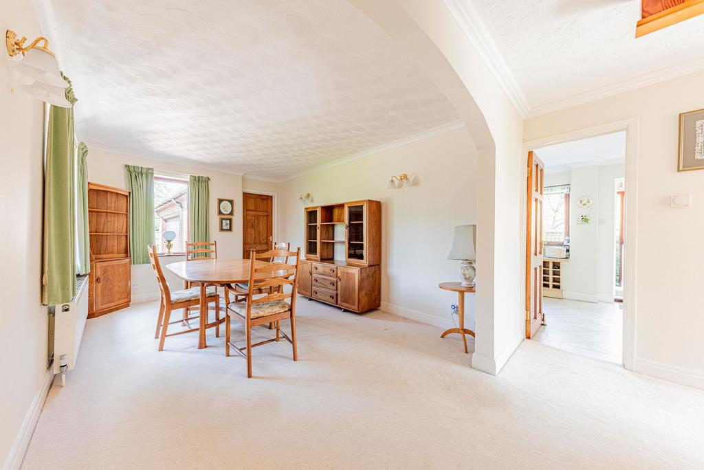 Dining Room (1)