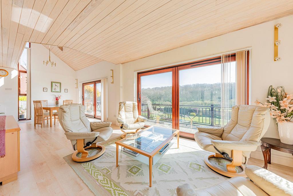 Sun Room (2)