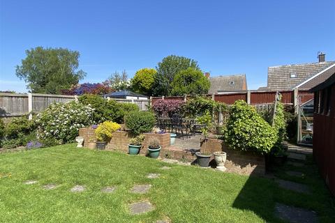 4 bedroom detached house for sale, 70 Tilstock Crescent, Shrewsbury, SY2 6HQ