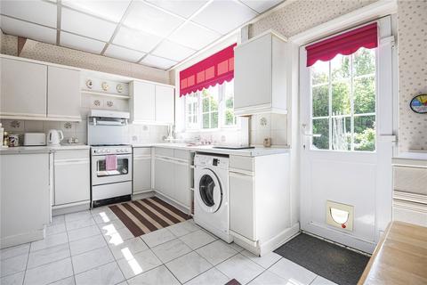 92 Cat Hill, Barnet, EN4 8HX