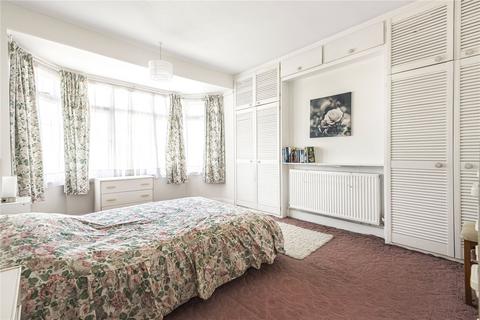 92 Cat Hill, Barnet, EN4 8HX