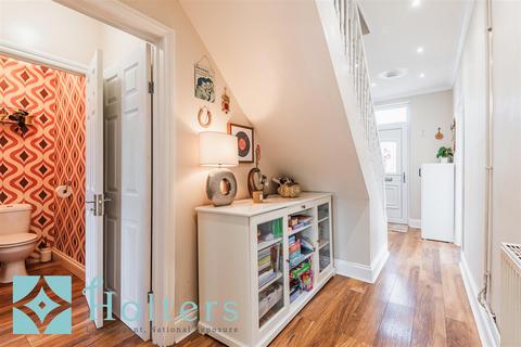 3 Irfon Road, Builth Wells, LD2 3DE