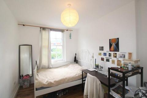 2 bedroom flat for sale, Pilton Place, London