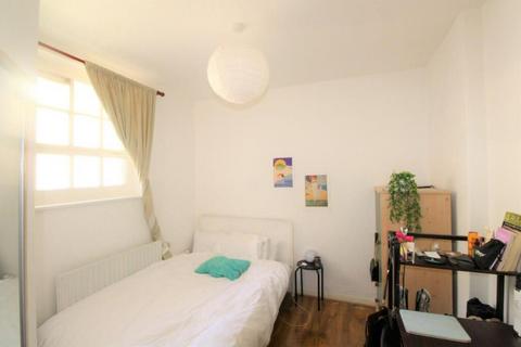 2 bedroom flat for sale, Pilton Place, London