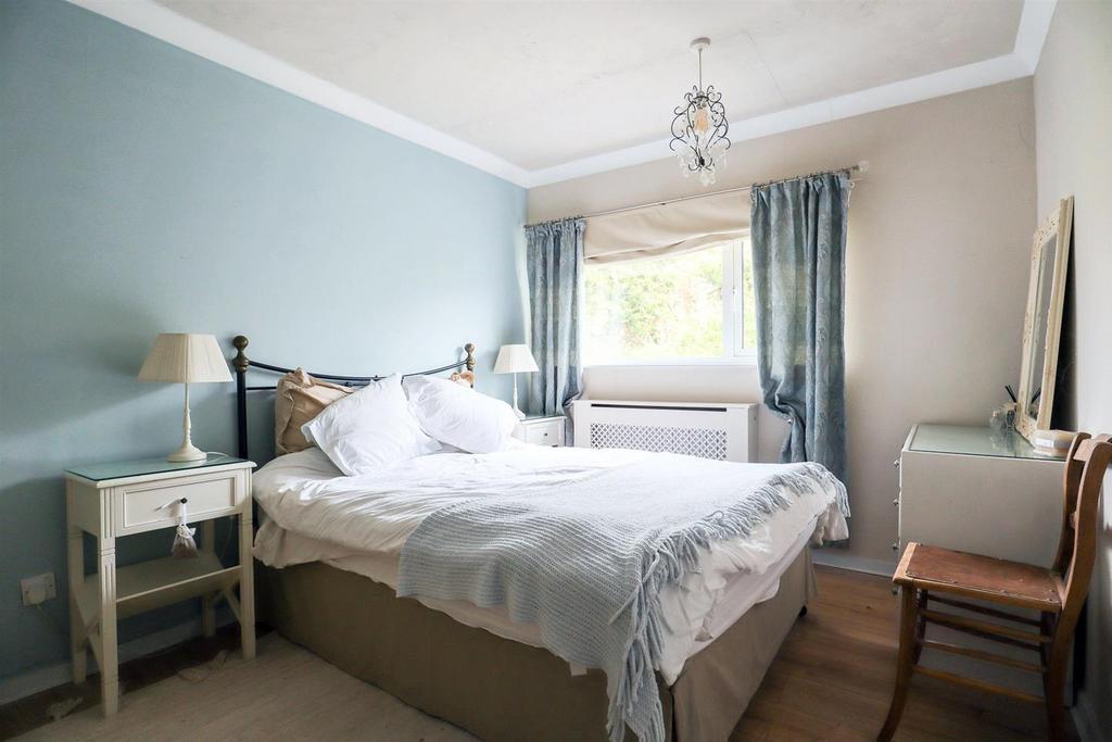 Bedroom 2.jpg