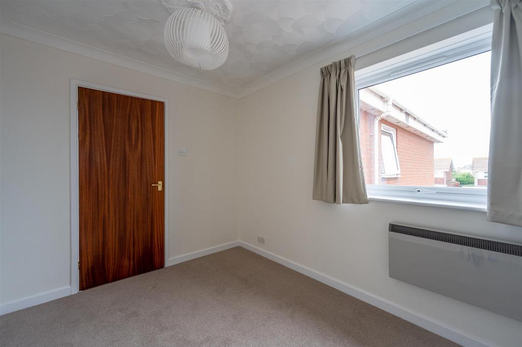 Flat 5 Regatta Court 22 17.jpg