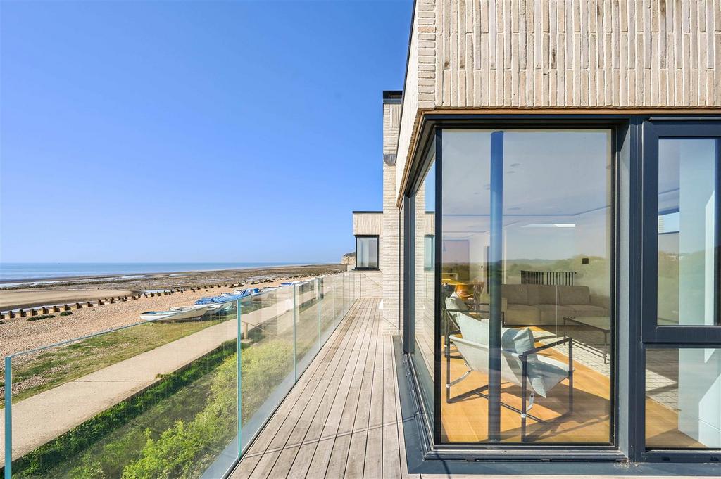 BEACH END - TN354 EH (2).jpg