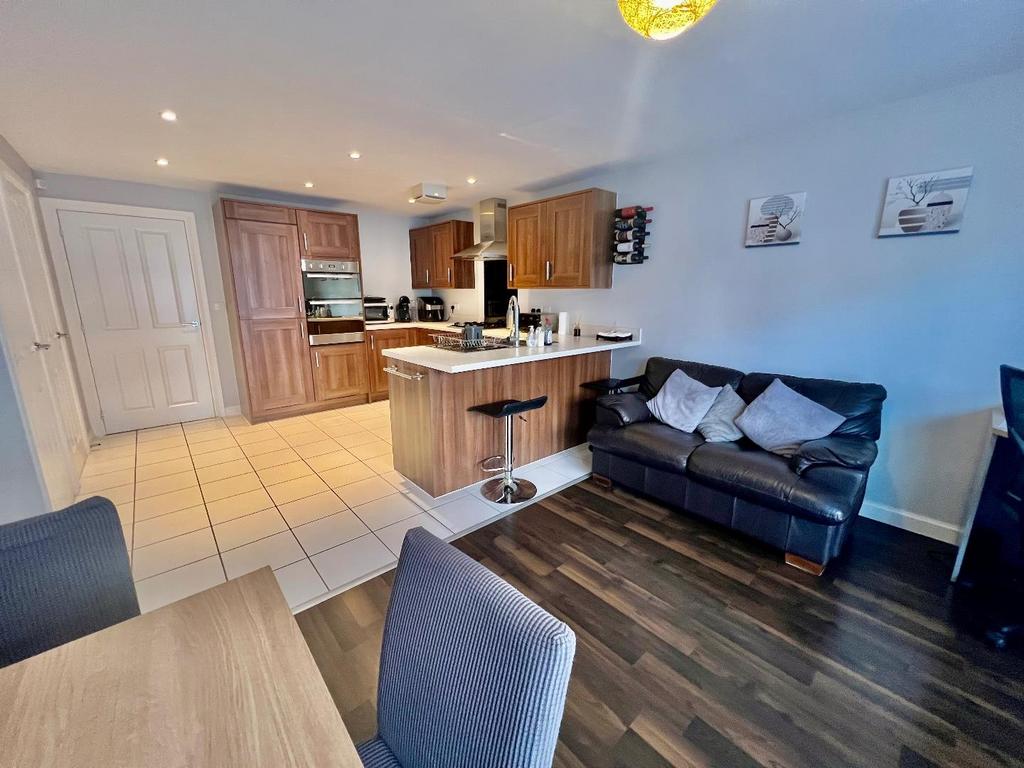 Kitchen/Family Room