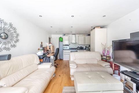 12, Brompton Court Aran Drive, Stanmore, HA7 4NB