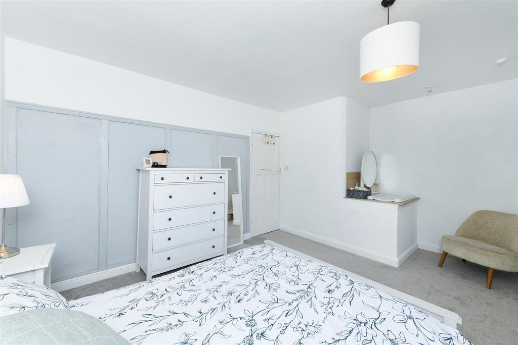 108meadowrd-25.jpg