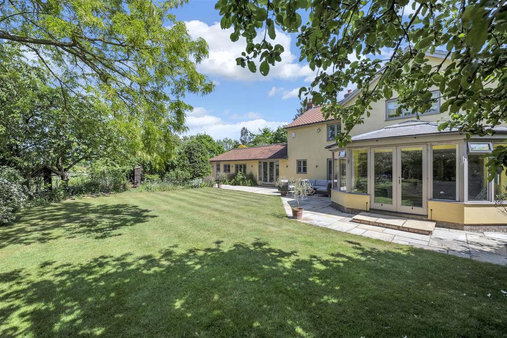DCP 1205.jpg