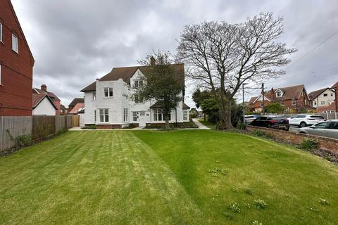3 bedroom apartment for sale, St Nicholas Place, Sheringham NR26