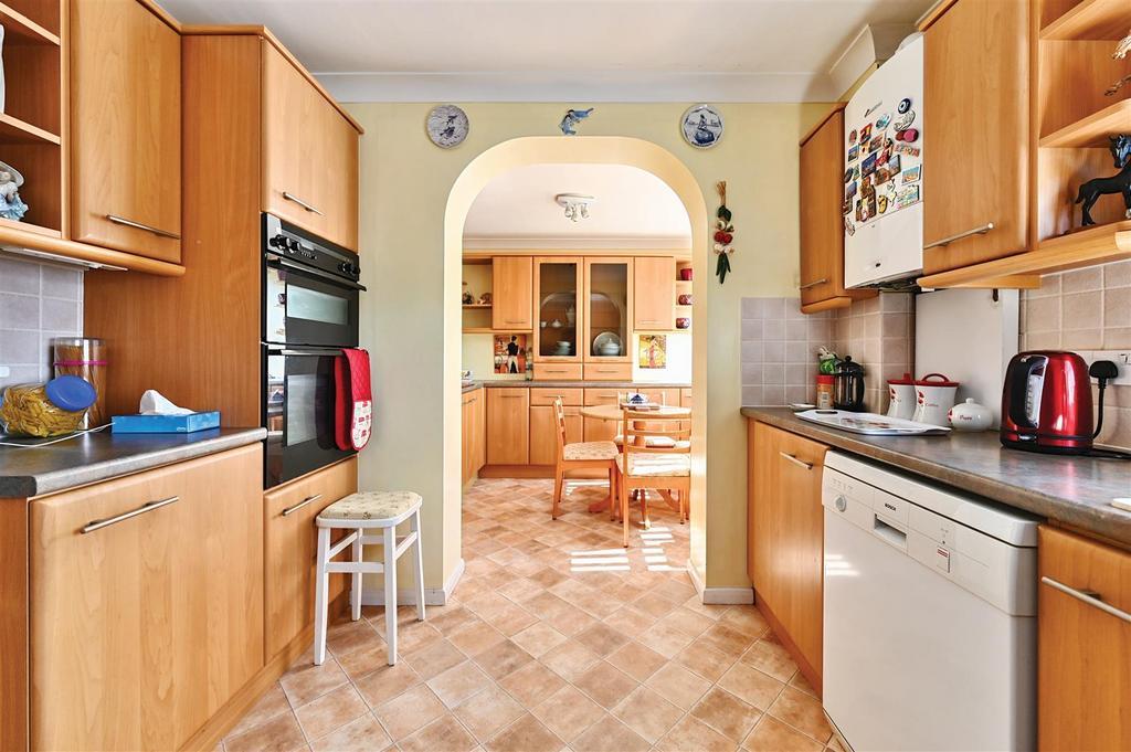 3 cookham dene buckhurst road tn401 ru photos