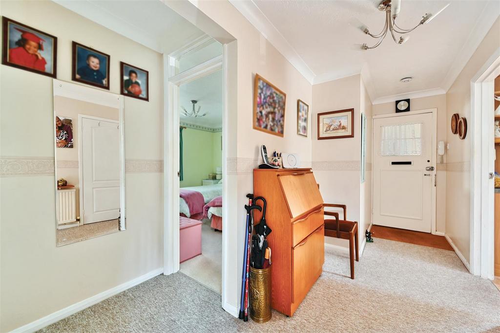 3 cookham dene buckhurst road tn401 ru photos