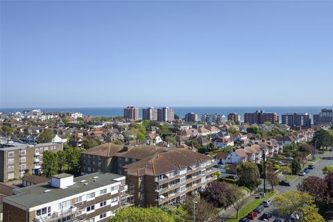 2 bedroom flat for sale, Grand Avenue, Worthing, West Sussex, BN11