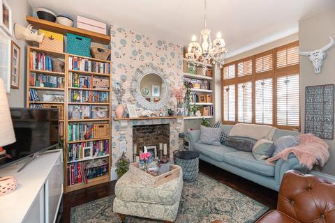 5 Ashtree Avenue, Mitcham, CR4 3DS