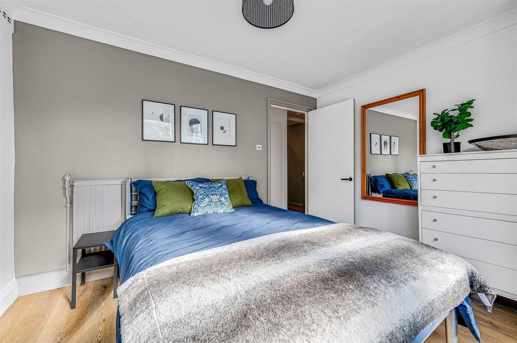 Davies   Davies 63a Fonthill Road  N4 09.JPG