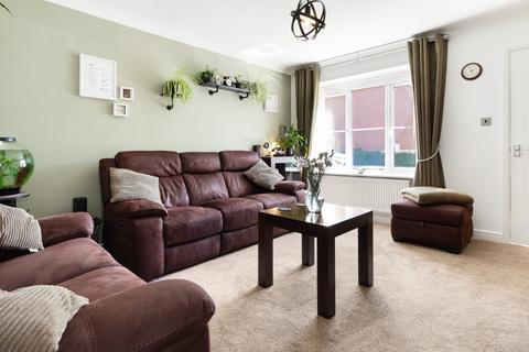 4 Riverside, Scawby Brook, Brigg, DN20 9RB
