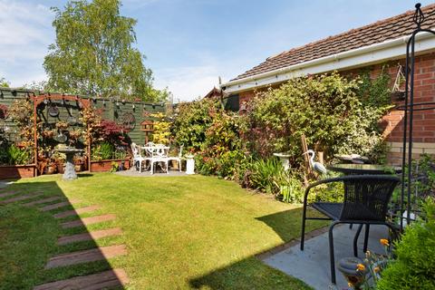 4 Riverside, Scawby Brook, Brigg, DN20 9RB