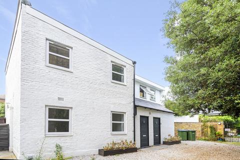 undefined, Hervey Road, Blackheath, London, SE3