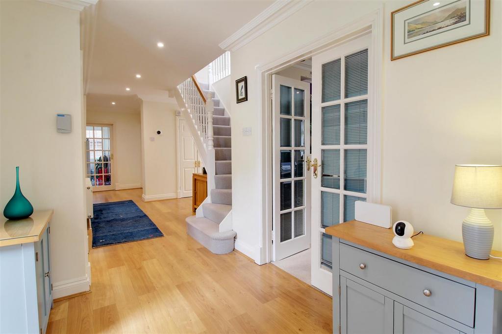 IMG 0106-IMG 0108 copy.jpg