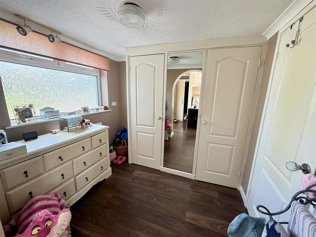 Dressing area