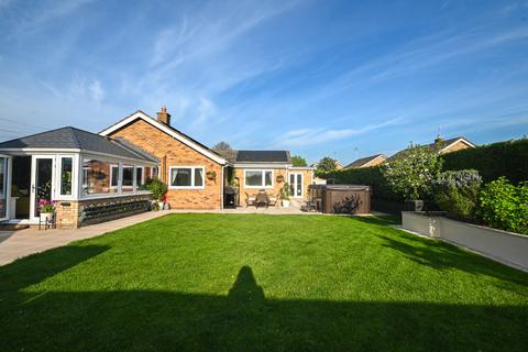 16 Ash Close, Thorney, Peterborough, PE6 0QS