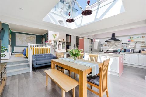 33 Lower Hill Road, Epsom, KT19 8LS