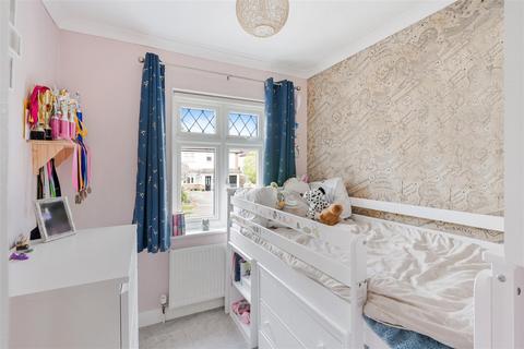 33 Lower Hill Road, Epsom, KT19 8LS