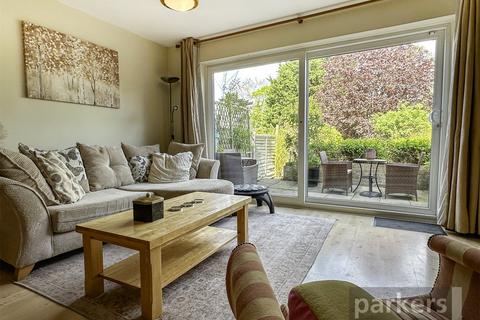 24 Hanborough Close, Eynsham, Witney, OX29 4NR