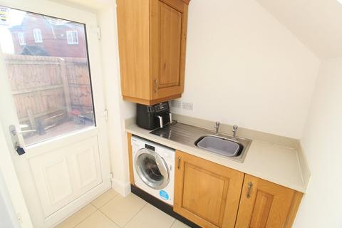 12 Thomas Drive, Countesthorpe, Leicester, LE8 5AB
