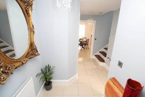 12 Thomas Drive, Countesthorpe, Leicester, LE8 5AB