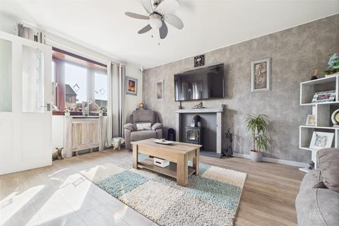 39 Fulford Crescent, New Holland, Barrow-upon-humber, DN19 7BH