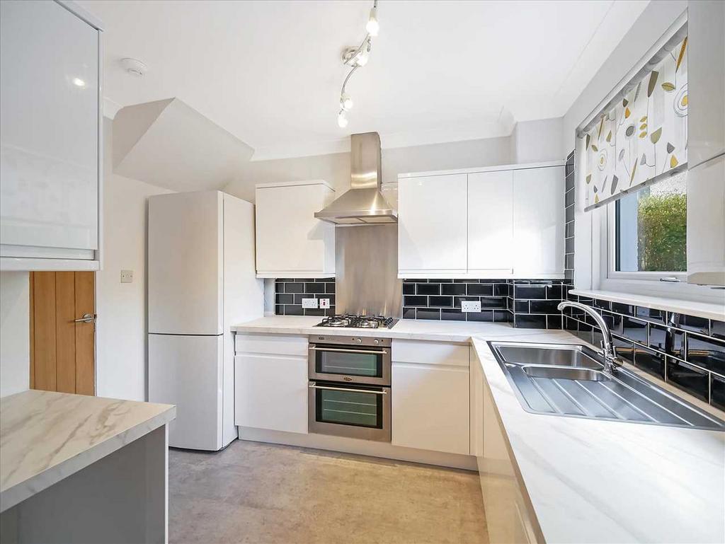 Kitchen (2)