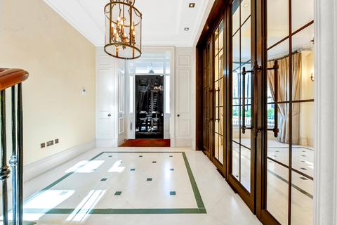6 bedroom house for sale, Wycombe Square, London W8
